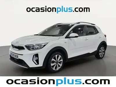 Usado Kia Stonic 101 CV (74 kW) 2024 Blanco SUV