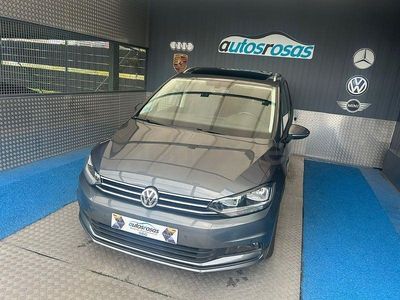 Usado VW Touran Advance 115 CV (84 kW) 2020 Gris / plata Monovolumen