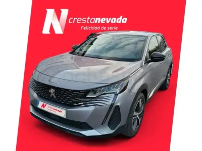 Usado Peugeot 3008 Allure 130 CV (95 kW) 2024 Gris / plata SUV