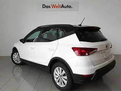 Używany Seat Arona Style 115 KM (84 kW) 2024 Biały SUV