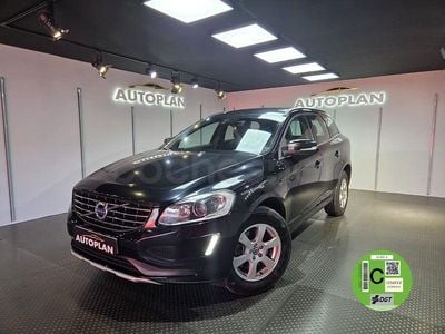 Käytetty Volvo XC60 Kinetic 181 HP (133 kW) 2014 Musta Katumaasturi