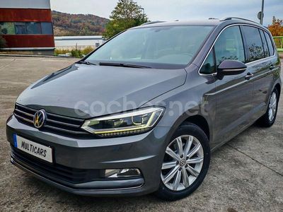 Usado VW Touran Advance 150 CV (110 kW) 2016 Gris / plata Monovolumen