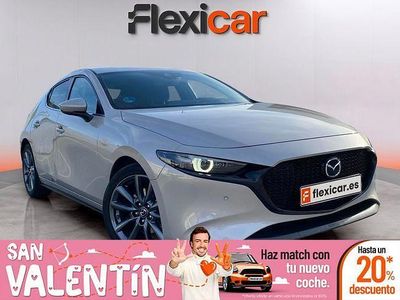 Beige Usado 2023 Mazda 3 Berlina | 25.790 € (Un poco caro)