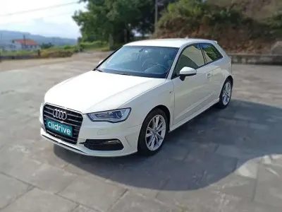 Usado Audi A3 Advanced 110 CV (80 kW) 2015 Blanco Berlina