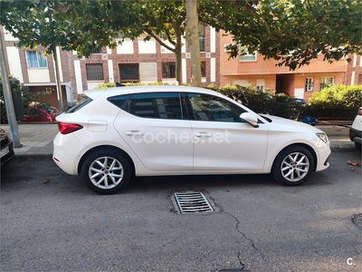 Blanco Usado 2024 Seat Leon Style Berlina | 23.700 € (Un poco caro)