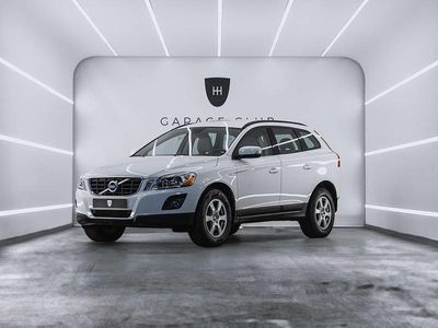 Używany Volvo XC60 Momentum 205 KM (150 kW) 2010 Biały SUV