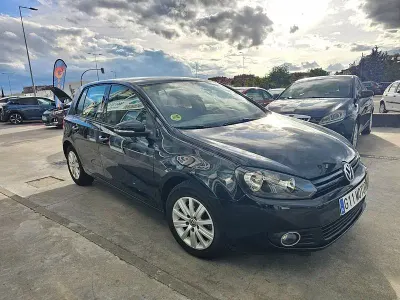 Usado VW Golf VI 90 CV (66 kW) 2011 Negro Utilitario