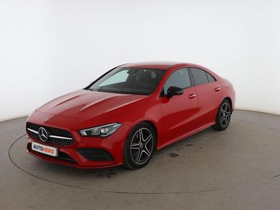 Rojo Usado 2019 Mercedes CLA200 AMG line Berlina | 27.899 € (Precio justo)