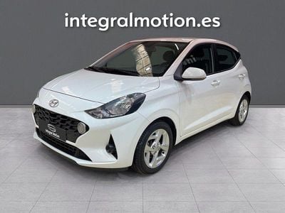 Usado Hyundai i10 66 CV (48 kW) 2022 Blanco Utilitario