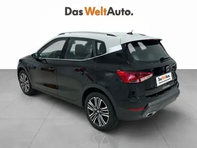 Usado Seat Arona FR 115 CV (84 kW) 2024 Negro SUV