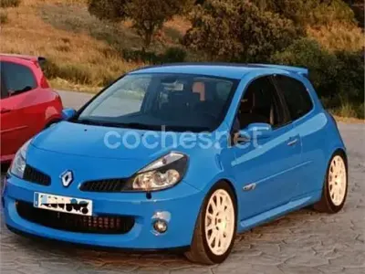 Usado Renault Clio II 200 CV (147 kW) 2007 Azul Berlina