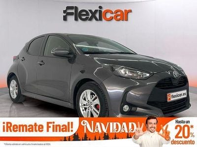 Gris Usado 2021 Toyota Yaris Edition Berlina | 15.490 € (Precio justo)
