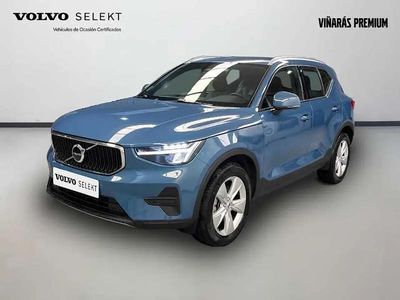 Begagnad Volvo XC40 Core 163 HK (119 kW) 2025 Blå SUV