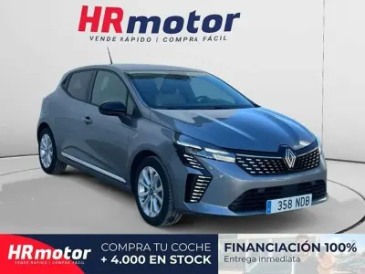 Usado Renault Clio V Evolution 101 CV (74 kW) 2025 Gris Utilitario