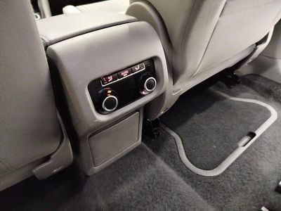 Gray Usado 2022 Seat Alhambra Style Monovolumen | 22.400 € (Un poco caro)