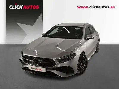 Usado Mercedes A200 150 CV (110 kW) 2024 Gris / plata Berlina