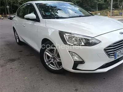 Usado Ford Focus Active X 120 CV (88 kW) 2021 Blanco Berlina