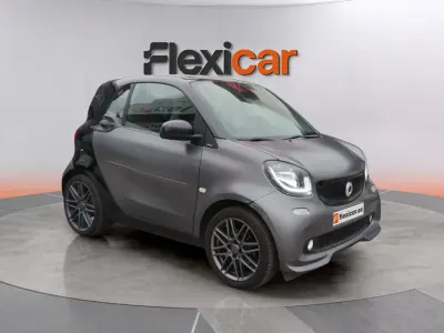 Usado Smart ForTwo Cabrio 90 CV (66 kW) 2019 Gris Descapotable