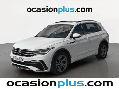 Käytetty VW Tiguan R-line 150 HP (110 kW) 2021 Valkoinen Katumaasturi