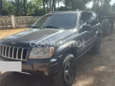 Usado Jeep Grand Cherokee Overland 163 CV (119 kW) 2004 Gris / plata SUV