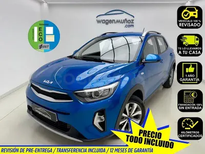 Usado Kia Stonic 100 CV (73 kW) 2023 Azul SUV