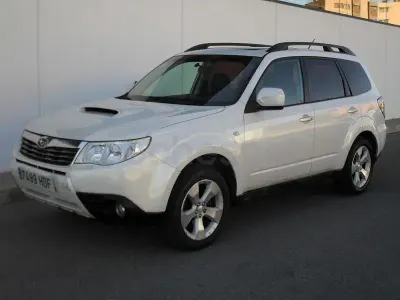 Usado Subaru Forester 147 CV (108 kW) 2011 Blanco SUV