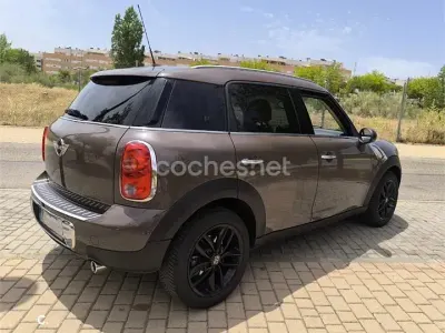 Usado Mini One Countryman 98 CV (72 kW) 2014 Marrón SUV