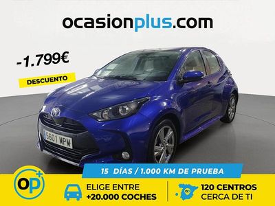 Usado Toyota Yaris Hybrid Active 116 CV (85 kW) 2024 Azul Berlina