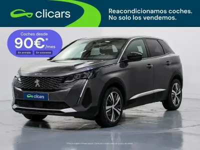 Usado Peugeot 3008 Allure 130 CV (95 kW) 2023 Gris SUV
