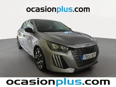 Usado Peugeot 208 Allure 102 CV (75 kW) 2025 Gris Utilitario