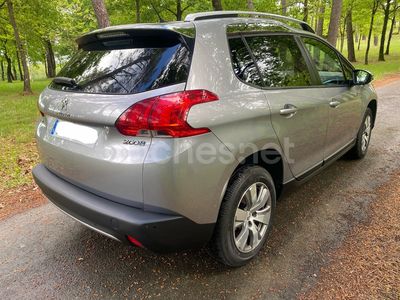 Usado Peugeot 2008 Style 82 CV (60 kW) 2016 Gris / plata SUV