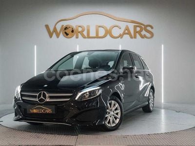 Usado Mercedes B180 109 CV (80 kW) 2015 Negro Monovolumen