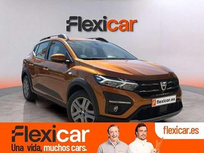 Begagnad Dacia Sandero Comfort 91 HK (66 kW) 2021 Orange Halvkombi