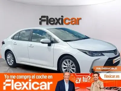 Usado Toyota Corolla Active 140 CV (102 kW) 2023 Blanco Berlina