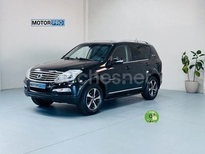 Negro Usado 2016 Ssangyong (KGM) Rexton Limited SUV | 13.990 € (Precio justo)