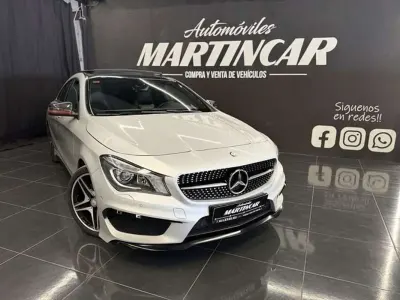 Usado Mercedes C220 AMG line 155 CV (114 kW) 2013 Gris Coupe