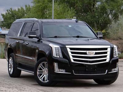 Negro Usado 2015 Cadillac Escalade SUV | 49.990 €