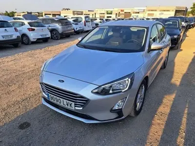 Usado Ford Focus Trend+ 125 CV (91 kW) 2021 Blanco Utilitario