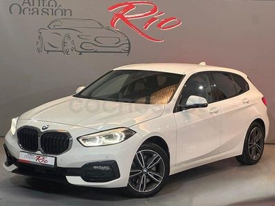 Używany BMW 120 Sport Line 190 KM (139 kW) 2020 Biały Hatchback