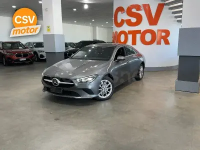 Usado Mercedes CLA250e Shooting Brake 218 CV (160 kW) 2023 Gris / plata Familiar