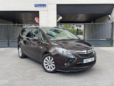 Usado Opel Zafira Tourer Selective 136 CV (100 kW) 2014 Marrón Monovolumen