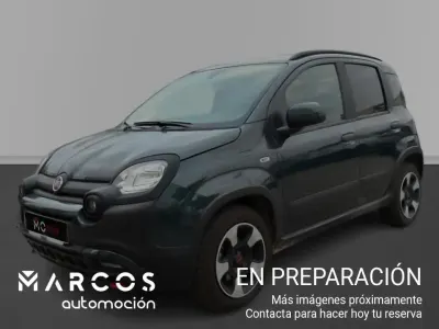 Usado Fiat Panda Cross Cross 70 CV (51 kW) 2024 Utilitario