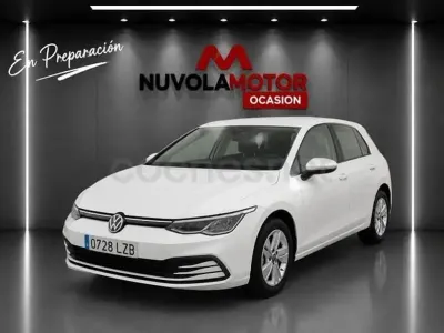Usado VW Golf VIII Life 115 CV (84 kW) 2022 Blanco Berlina