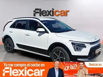 Usado Kia Niro 141 CV (103 kW) 2023 Blanco SUV