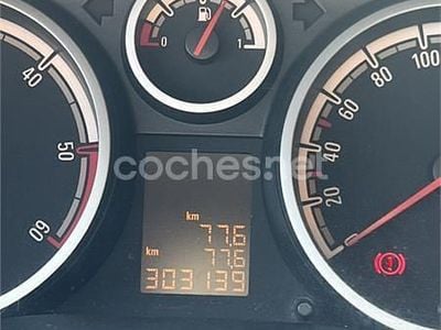 Usado Opel Corsa Sport 90 CV (66 kW) 2007 Gris / plata Utilitario