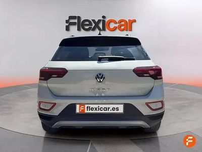 Usado VW T-Roc Advance 110 CV (80 kW) 2022 Beige SUV
