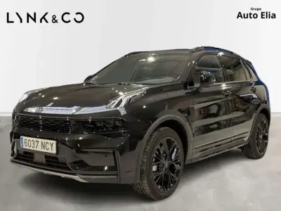 Usado Lynk & Co 01 279 CV (205 kW) 2025 Negro SUV