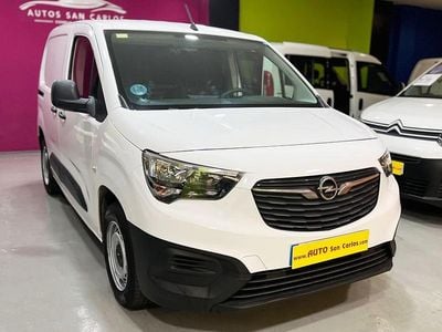 Usado Opel Combo 75 CV (55 kW) 2020 Blanco Monovolumen