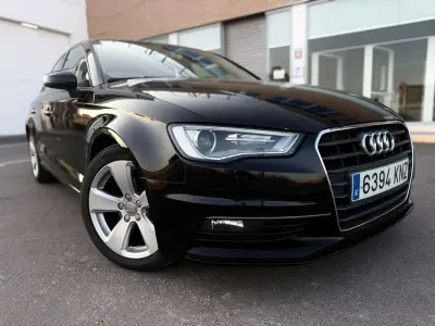 Usado Audi A3 150 CV (110 kW) 2014 Negro Berlina