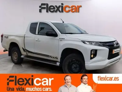 Usado Mitsubishi L200 150 CV (110 kW) 2020 Blanco Pickup/Camioneta